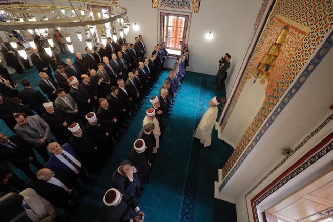 'Bosna'nın İncisi' Alaca Camii ibadete açıldı